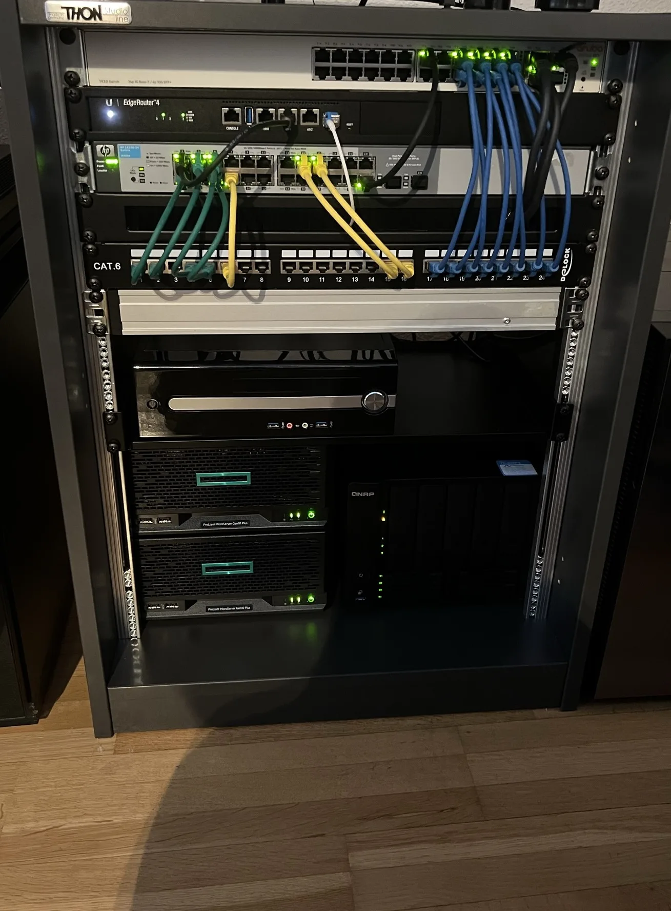 Server Rack